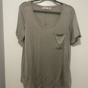 Babaton Tee size Medium